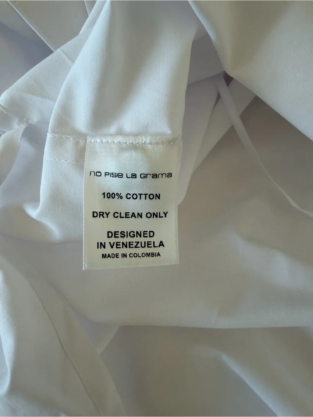 No Pise La Grama La Sabana Shirt, size S, NWT - Picture 7 of 9